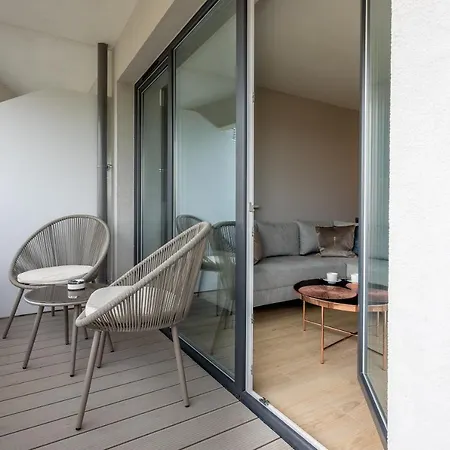 Ambria Sun Towers Daire