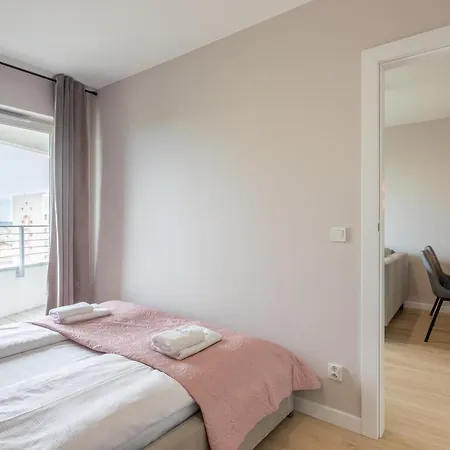 Apartment Ambria Sun Towers