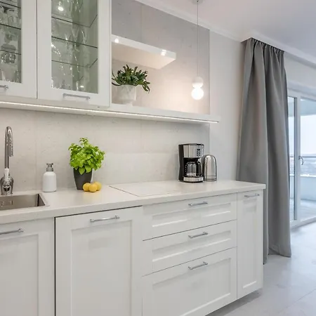 Apartment Ambria Sun Towers