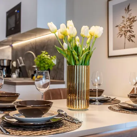 Ambria Sun Towers Apartman