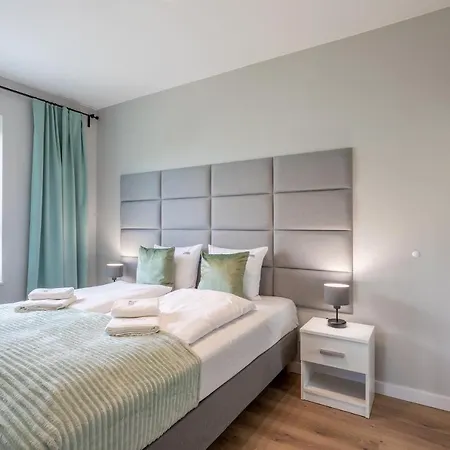 Apartment Ambria Sun Towers